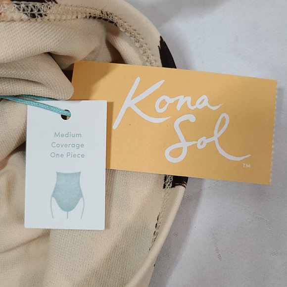 Kona Sol Leopard One Piece Swimsuit - Picture 10 of 11